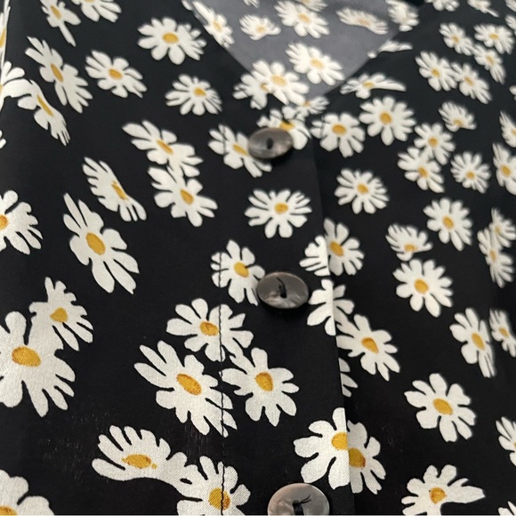 Daisy Jumpsuit - Picture 3 of 3